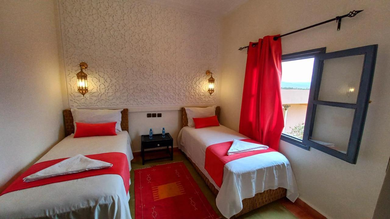 Hotel Kasbah Ennakhile Nkob Екстериор снимка